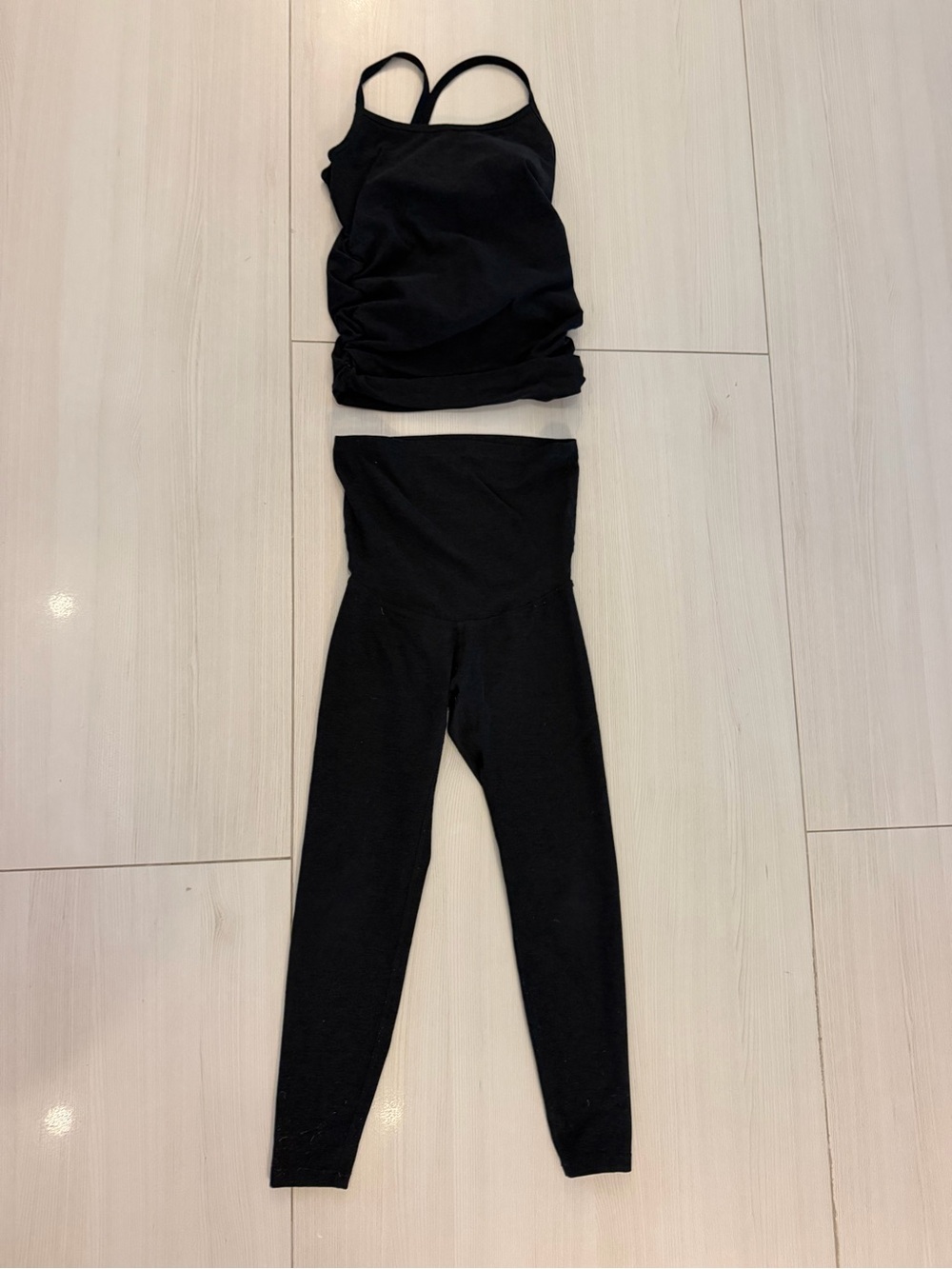 Beyond the Bump Black High-Waist Maternity Leggings and Tank Set XS